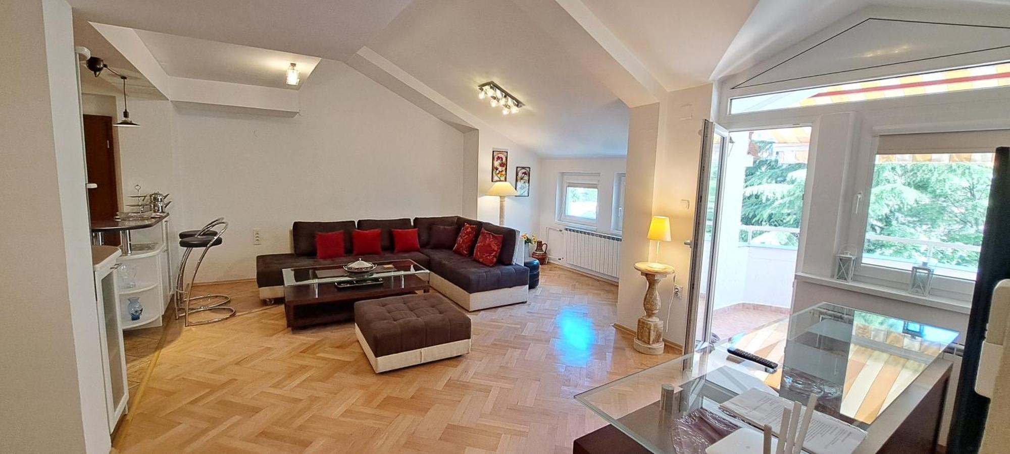 Central Skopje Duplex Apartment מראה חיצוני תמונה