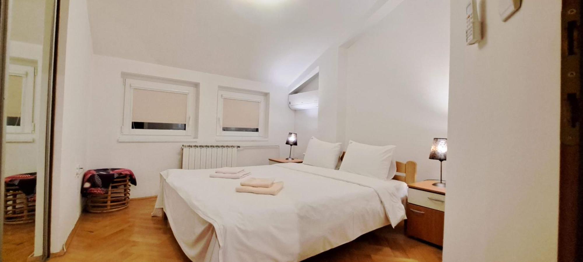 Central Skopje Duplex Apartment מראה חיצוני תמונה